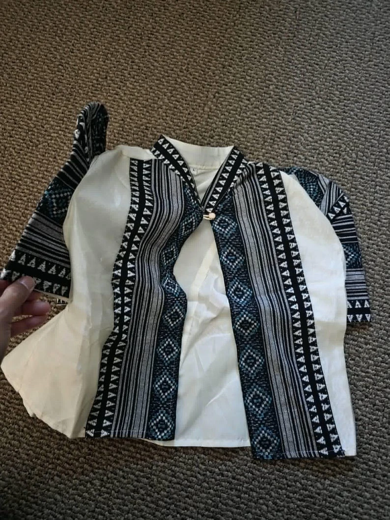 Boho Filipiniana Blouse – Women's Printed Short Sleeve Blouse with Geometric Tribal Print, V-Neck Ivory Black Teal, Philippine Size Large — photo 4
