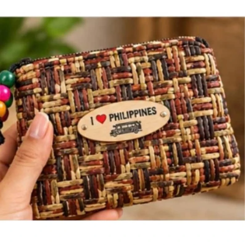 Handmade Woven Coin Purse, Philippines Souvenir Pouch, Traditional Artisan Fabric Zip Bag with Beads